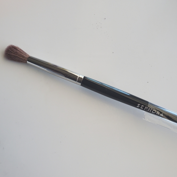 SEPHORA COLLECTION Pro Crease Brush #10 - Picture 4 of 4